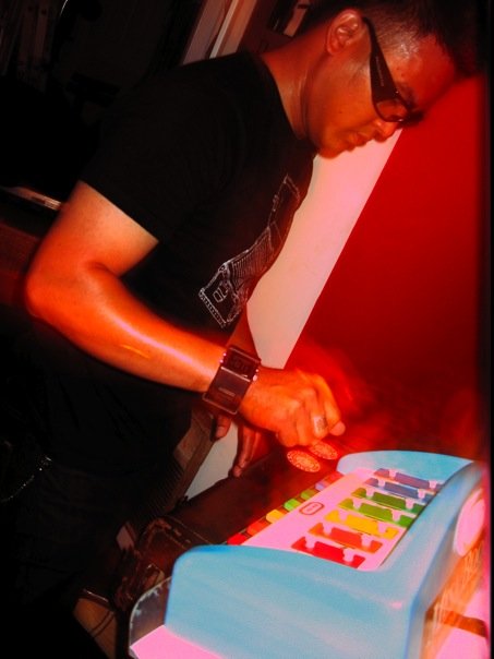 Victor Cortez rocks the 88's... er... 9's